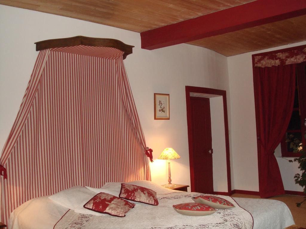 Hotel La Maison De Justine Murat  Exterior foto